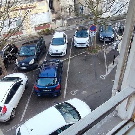 Studio hypercentre à 2 pas de la gare. Appart n°3 Agen Esterno foto